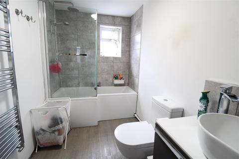 1 Ditmas Avenue, Anlaby Common, Hull, HU4 7SA