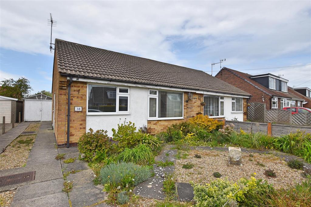 Northgate, Hornsea 2 bed detached bungalow £150,000