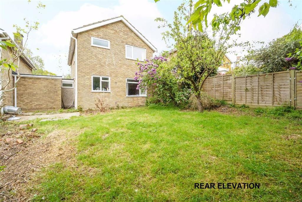 Baird Drive, Hastings, East Sussex 3 bed link detached house £325,000