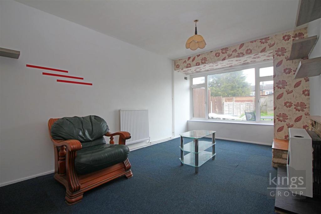 Longfield, Harlow 2 bed house £270,000