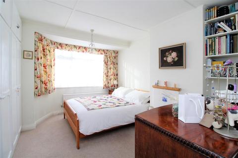 42 Shirley Avenue, Bexley, DA5 3AZ