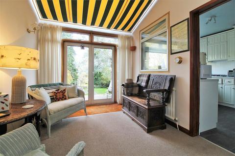 42 Shirley Avenue, Bexley, DA5 3AZ
