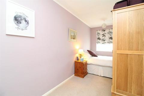 42 Shirley Avenue, Bexley, DA5 3AZ