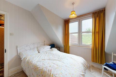 65a Broadmead Road, Folkestone, CT19 5AW