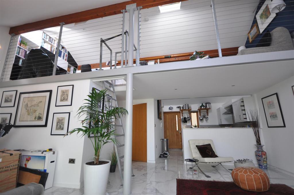 Trinity Lane, York 1 bed apartment £1,100 pcm (£254 pw)