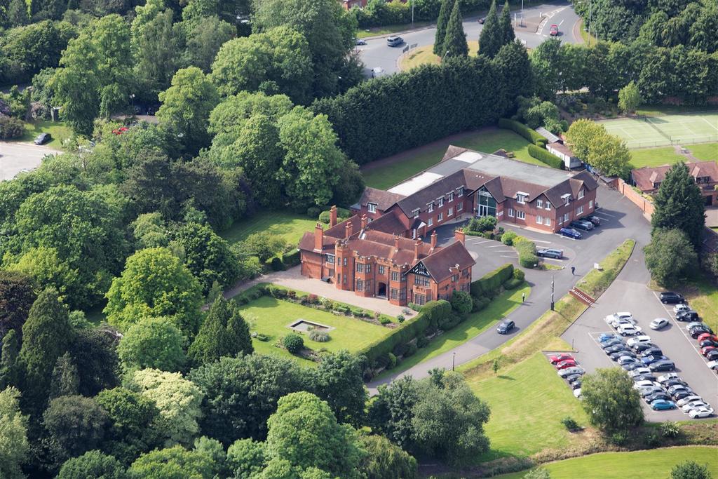 05 Cranford Estate.jpg
