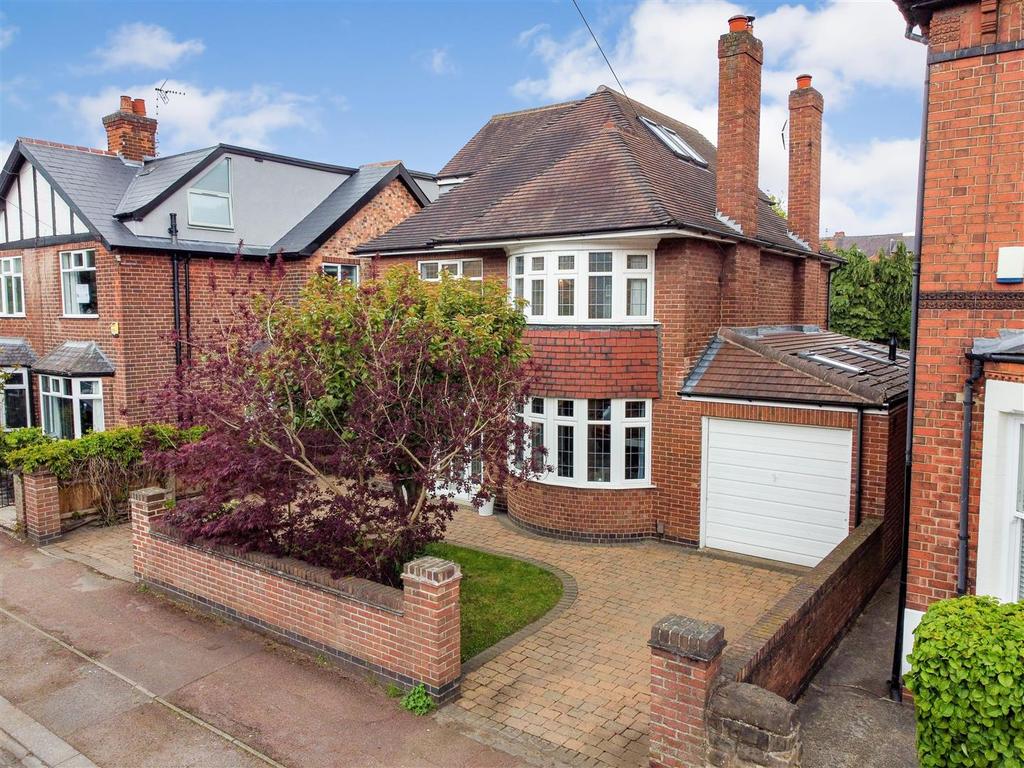 Lady Bay Road, West Bridgford... 4 bed detached house £650,000