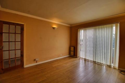 9 Cockshott Close, Armley, Leeds, LS12 2RJ