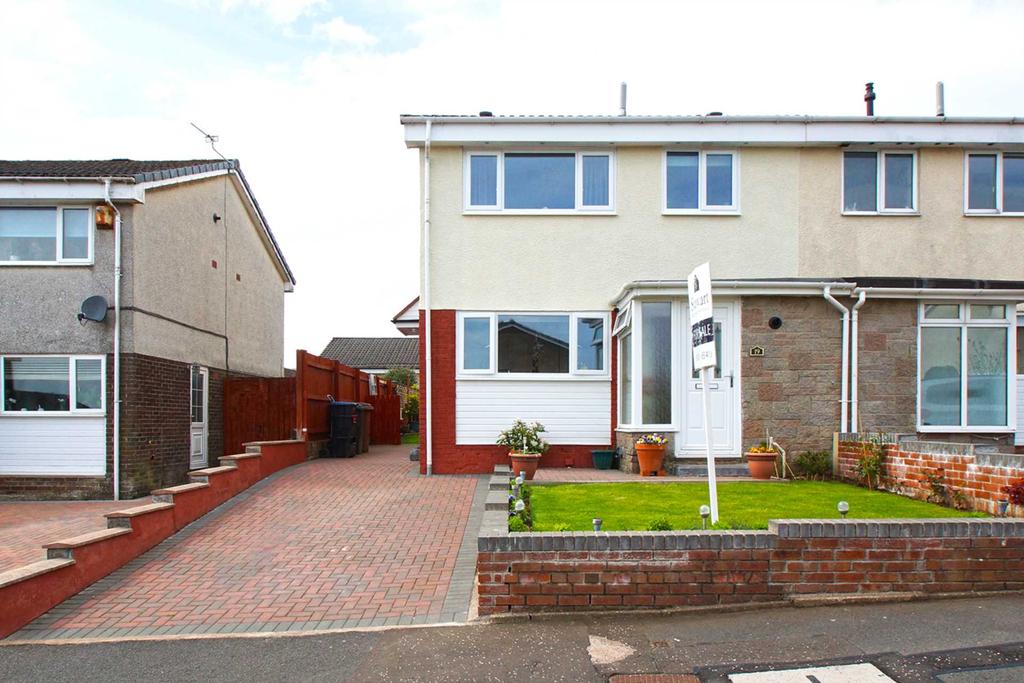 Kinloch Ave, Stewarton 3 bed semidetached house £152,500