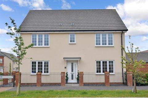 16 Constable Gardens, Littlehampton, BN17 7FX