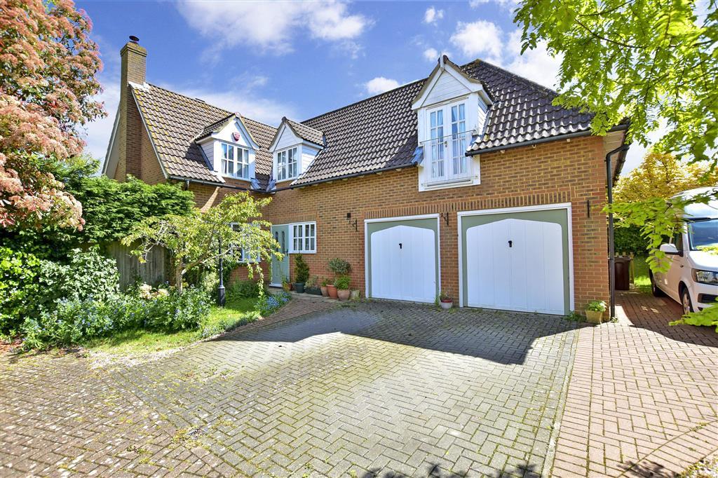 Weatherall Close, Boughton, Faversham, Kent 4 bed detached house - £525,000