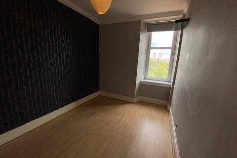 2 bedroom flat to rent, 300 Springburn Road G21