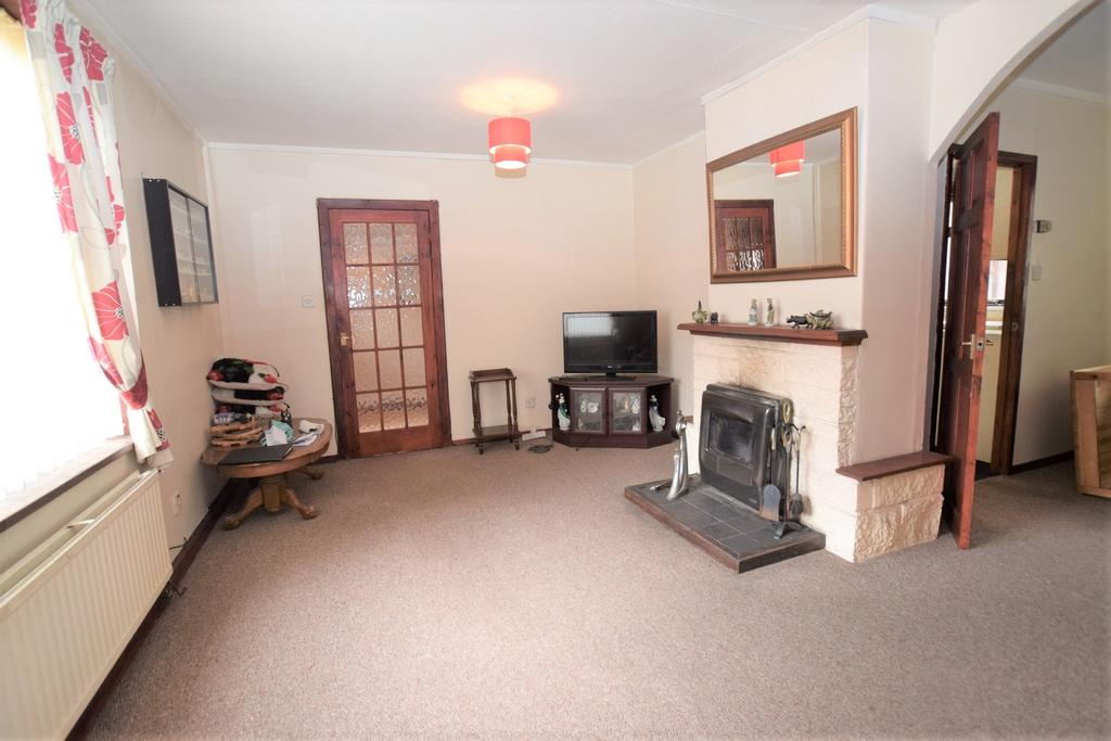 39 Ashfield Drive, Dumfries DG2 9 BP - Grieve Grier