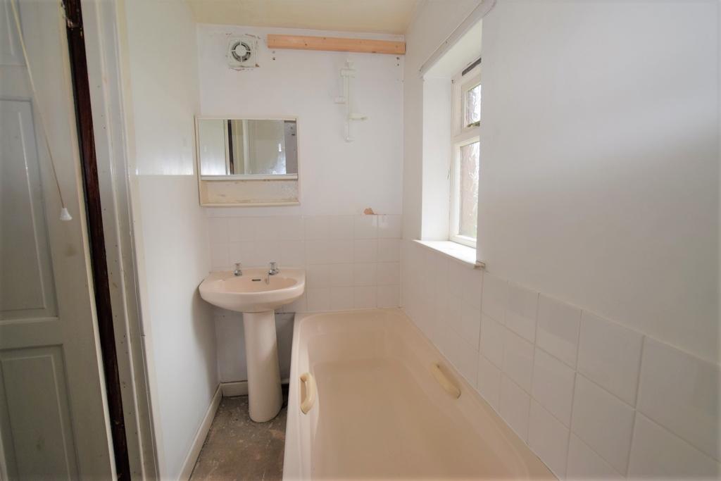 39 Ashfield Drive, Dumfries DG2 9 BP - Grieve Grier