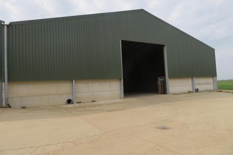 Distribution warehouse to rent, Huntingdon