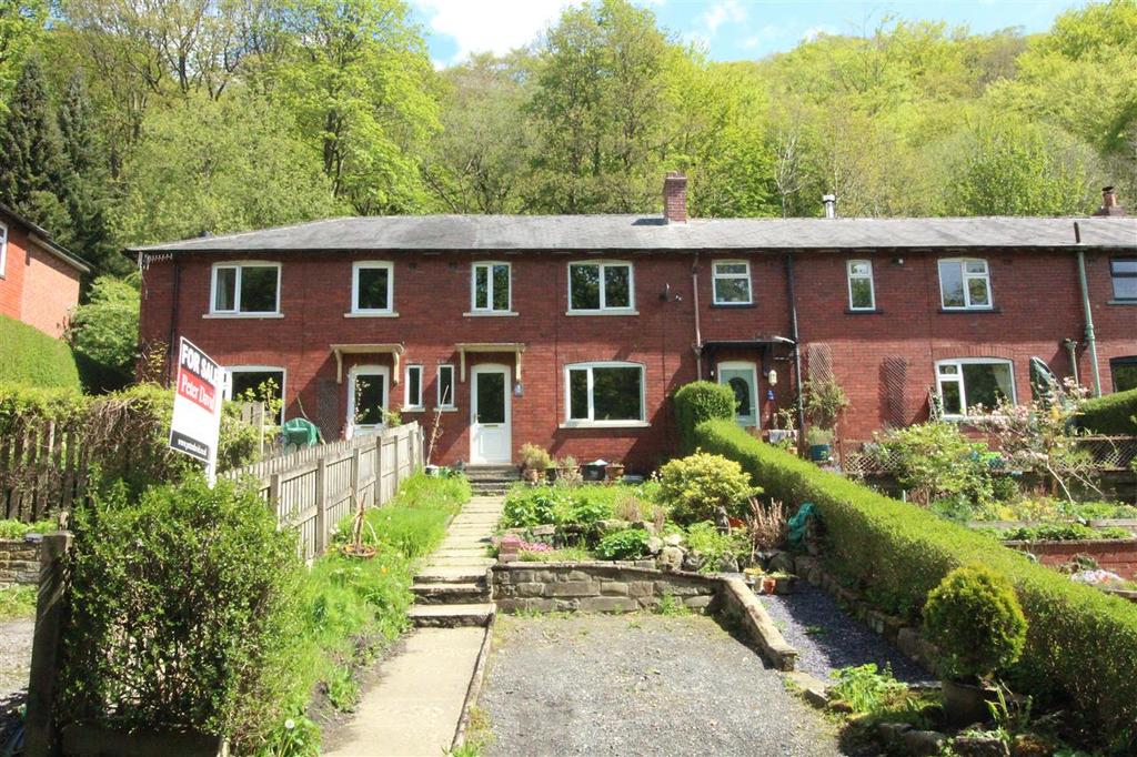 Eaves Avenue, Off Church Lane, Hebden Bridge 3 bed townhouse £240,000