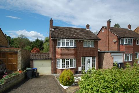 19 Hazell Way, Stoke Poges, Slough, SL2 4DD