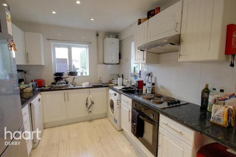 4 bedroom semi-detached house to rent, Hermitage Road, Loughborough