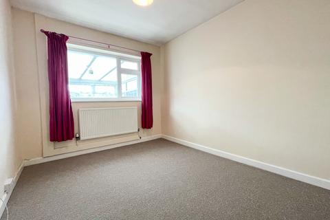 15 Aylesbrook Road, Holmer, Hereford, HR4 9QS