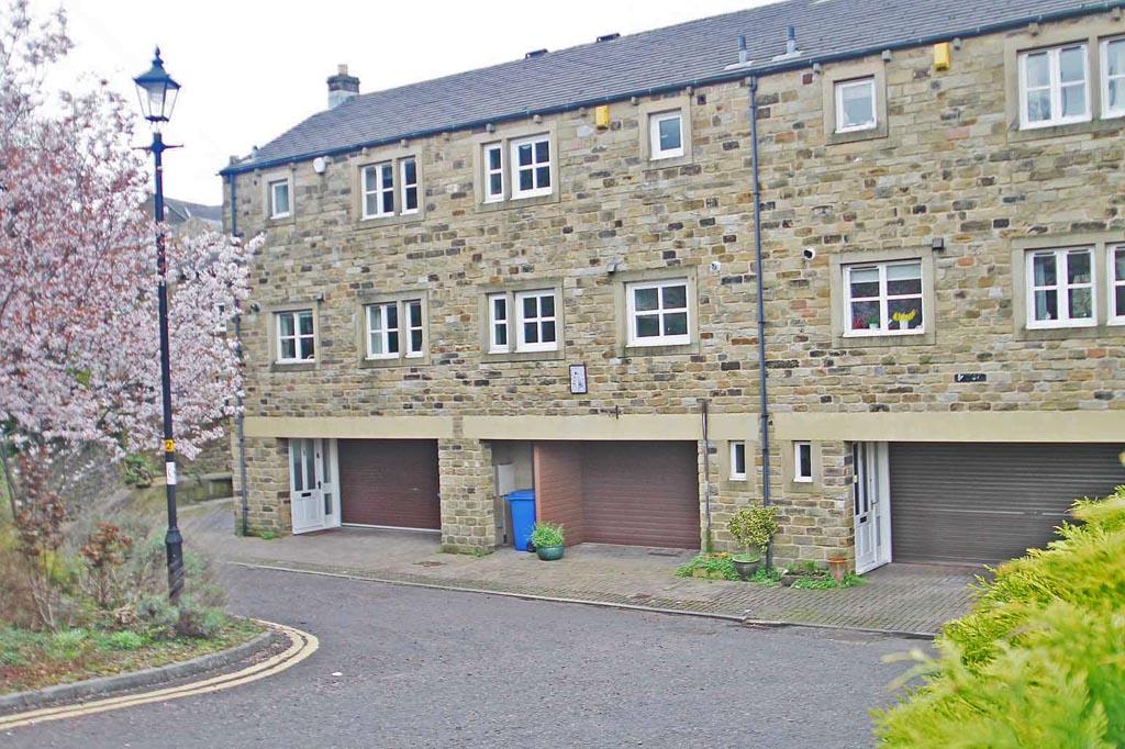 Spindle Mill, Skipton, BD23 2 bed terraced house £895 pcm (£207 pw)