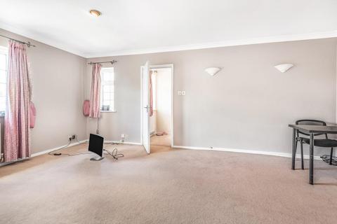 undefined, Maidenhead,  Berkshire,  SL6