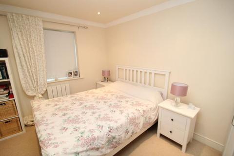 Apartment 17, The Hall Allerton Hill, Chapel Allerton, Leeds, LS7 3NZ