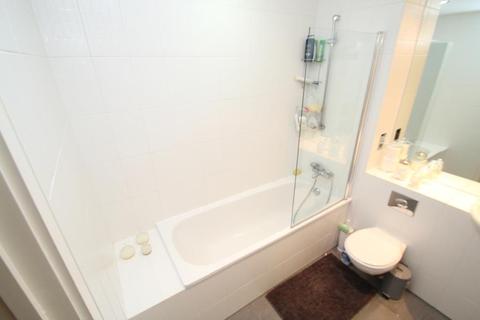 Apartment 17, The Hall Allerton Hill, Chapel Allerton, Leeds, LS7 3NZ