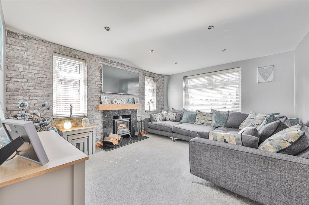 Prunus Avenue, Willerby, Hull, HU10 4 bed bungalow £365,000