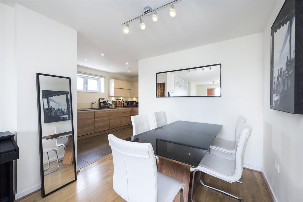 Dining/Kitchen