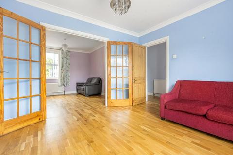 13 Queens Road, Teddington, TW11 0LX