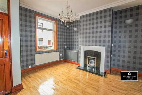 2 bedroom terraced house to rent, Alexandra Street, Preston