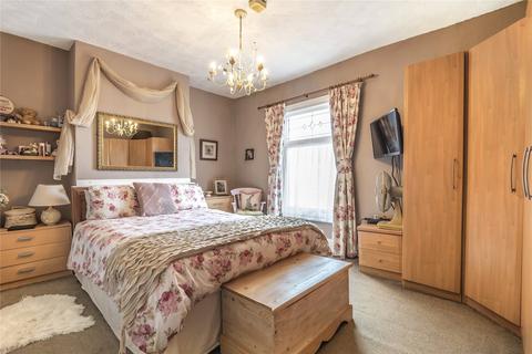 132 Park Street, Grimsby, DN32 7NT