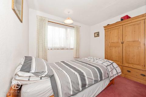 22 Berkeley, Letchworth Garden City, SG6 2HA