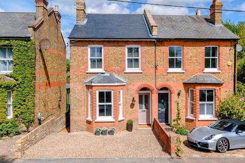 47 Cheapside Road, Ascot, SL5 7QR