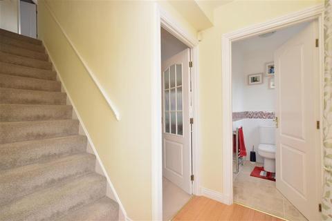 29 Oak Tree Lane, Woodgate, Chichester, PO20 3GU