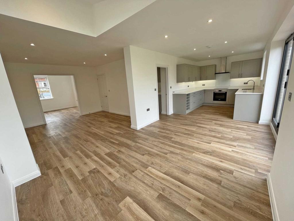 St. Johns Road, Wallingford 4 bed semidetached house £599,950