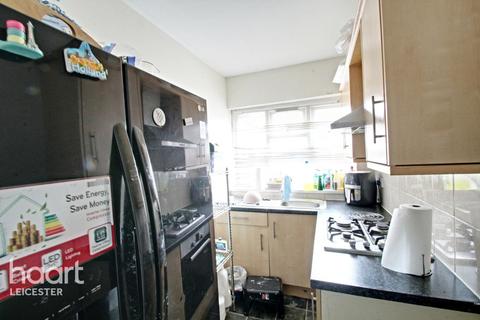 27 Colbert Drive, Leicester, LE3 2JB