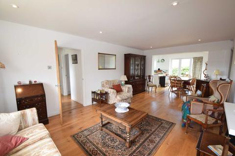 5 Cromwell Close, Chalgrove, Oxford, OX44 7SE