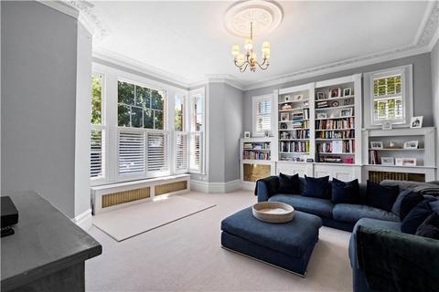 undefined, Castelnau, Barnes, London, SW13