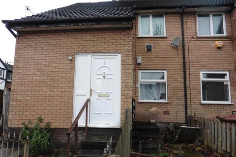 1 bedroom apartment to rent - Strawberry Road, Salford
