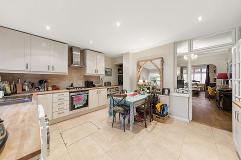 34 Silverton Road, London, W6 9NY