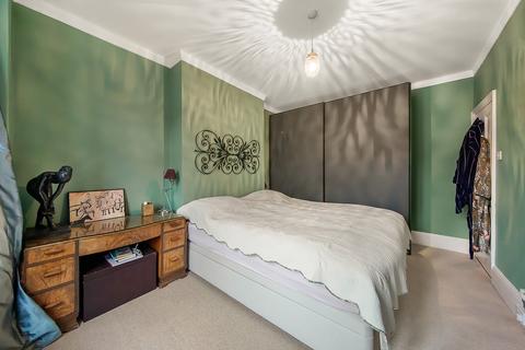 34 Silverton Road, London, W6 9NY