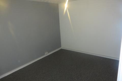 Studio to rent, Longham Copse Downswood