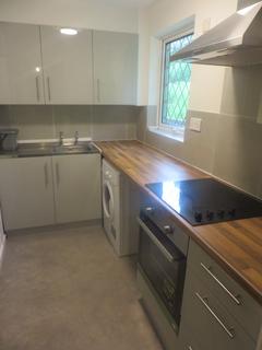 Studio to rent, Longham Copse Downswood