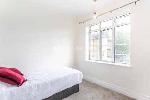 76 Barons Keep, London, W14 9AU