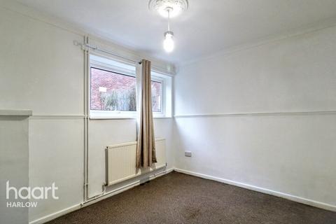 undefined, Long Banks, Harlow