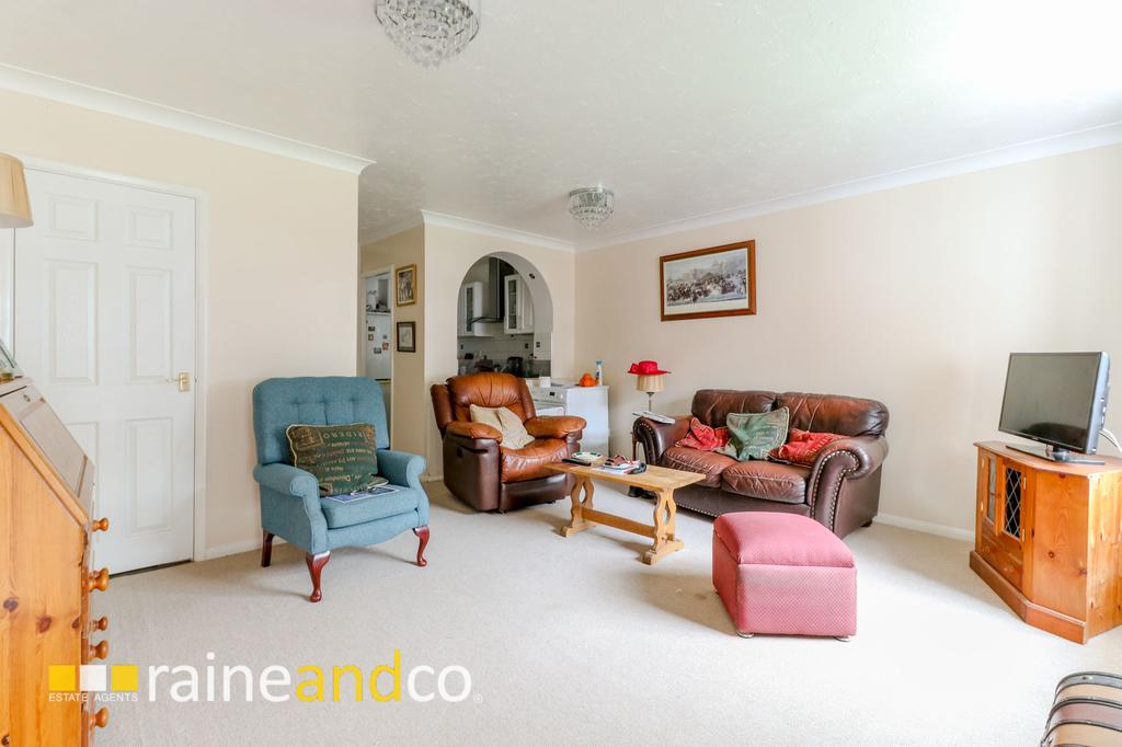 Wadnall Way, Knebworth, SG3 1 bed £190,000