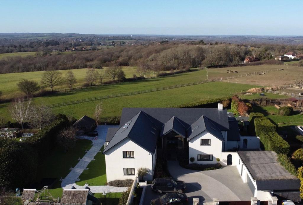 Telham Lane, Battle, East Sussex, TN33 6 bed detached house £2,500,000