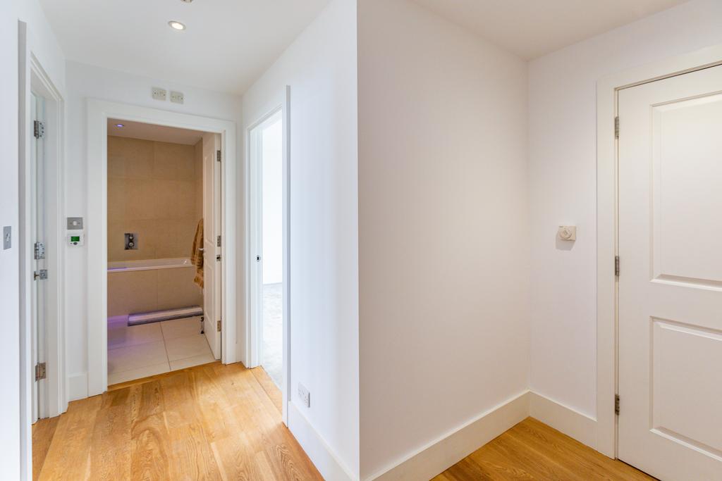 Rue de Vega, St. Peter Port, Guernsey 1 bed apartment £475,000