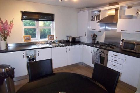 2 bedroom apartment to rent, 69 Greenwood Rd, Moss Nook